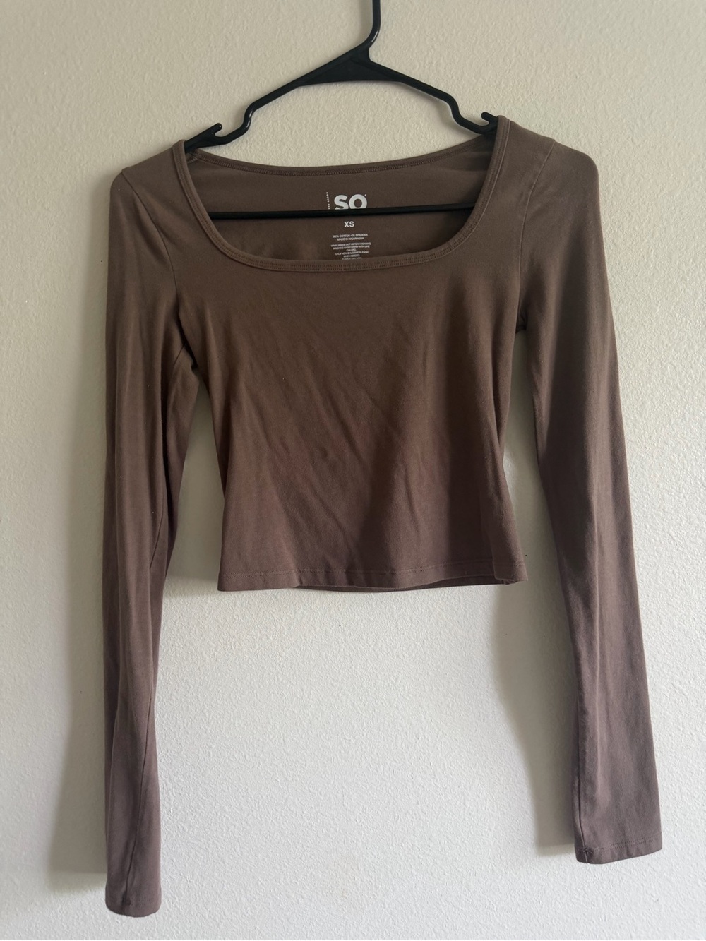 SO Womens Chocolate Brown Long Sleeve Scoop Crop Top